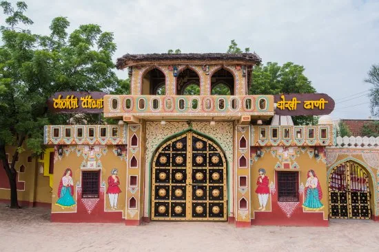 चोखी धानी एथनिक विलेज रिज़ॉर्ट