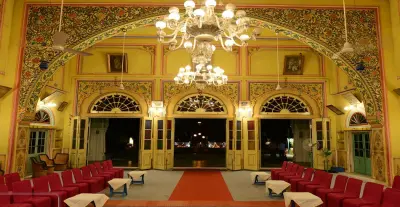 Hotel Diggi Palace