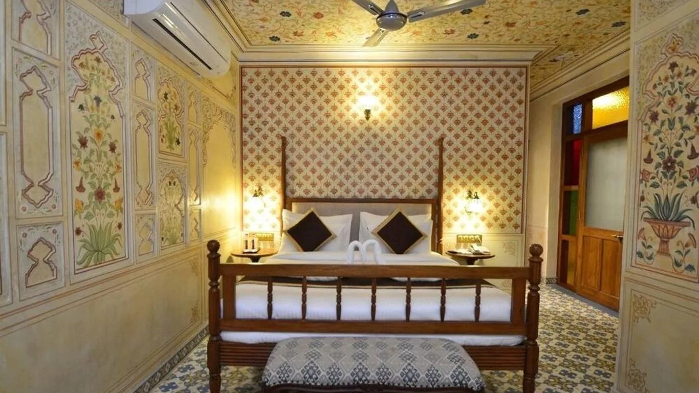 Nirbana Palace - A Heritage Hotel