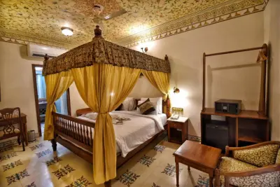 Nirbana Palace - A Heritage Hotel
